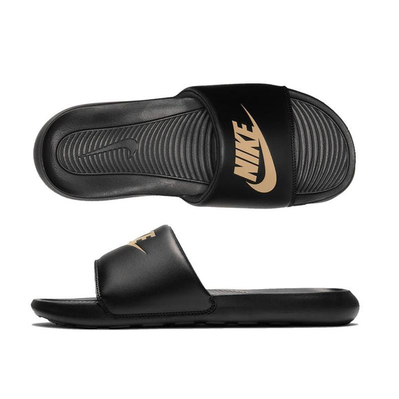 CN9675-006 - NIKE VICTORI ONE SLIDE